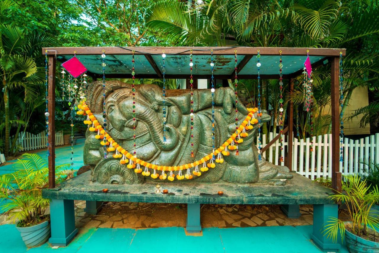 La La Land Resort Goa By Spicy Mango 팔로렘 외부 사진